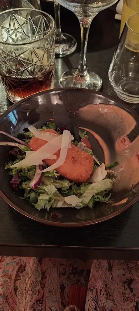 Nathalie Martinez_La Serviette_Brasschaat_review