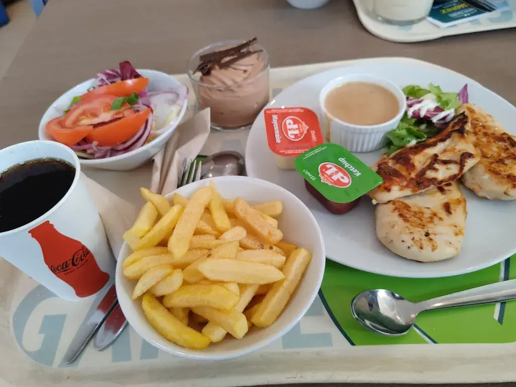 Rafał Fly Fishing Krupa_Lunch Garden Herstal_Herstal_review