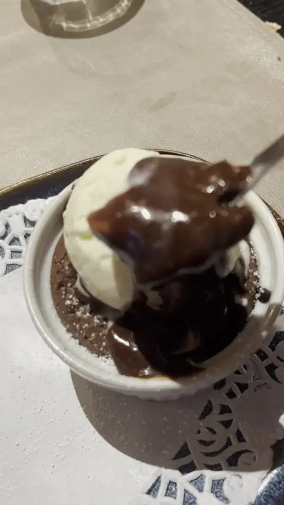 Valeriya Tsvetnova_Estaminet - A la Couronne_Ittre_review