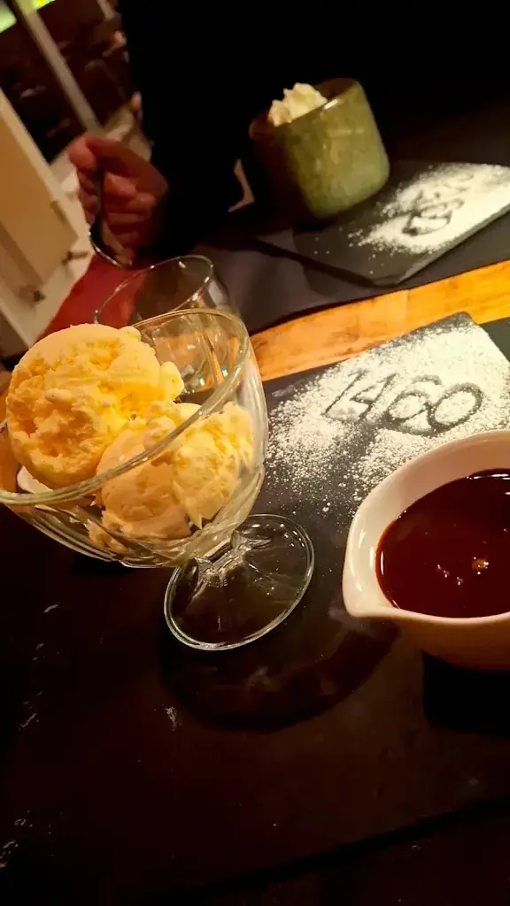 Sandrine Cooremans_Le 1460_Ittre_review