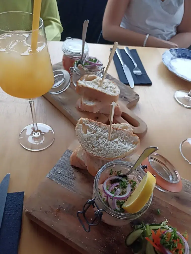 Ph. B_Le 43 - Restaurant_Juprelle_Bewertung