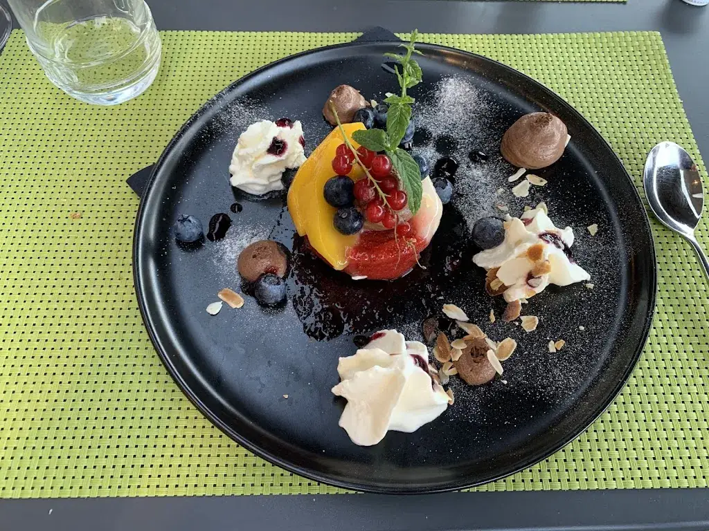 Au P'tit Bon Orme_4432_slider_image_2