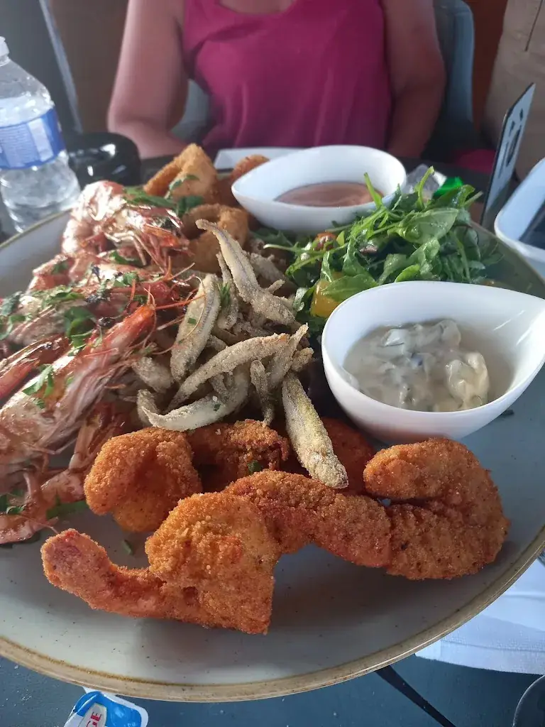 Ashley de Mug_Via Roma_Liège_review