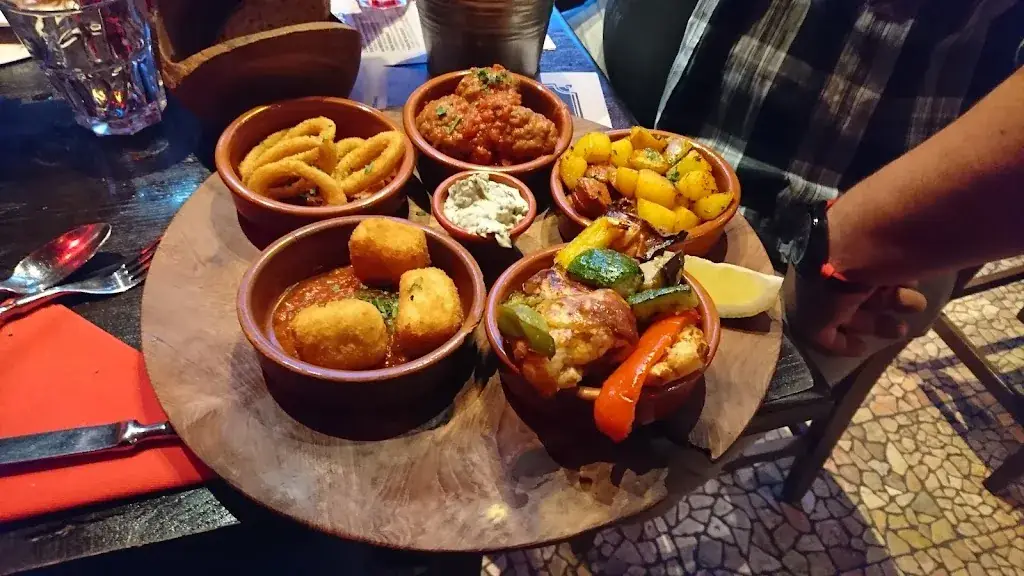 Dica Bacale_Casa Paco_Ans_review