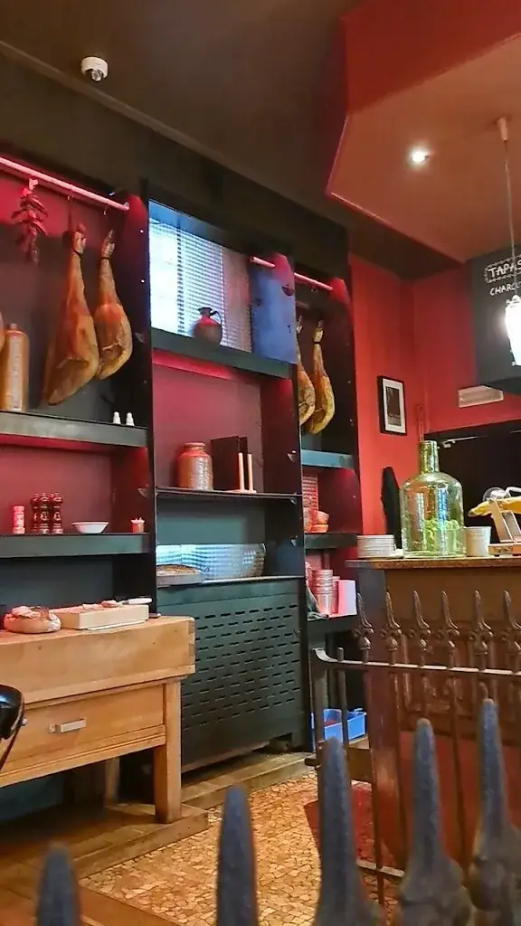 joyce_Casa Paco_Ans_review