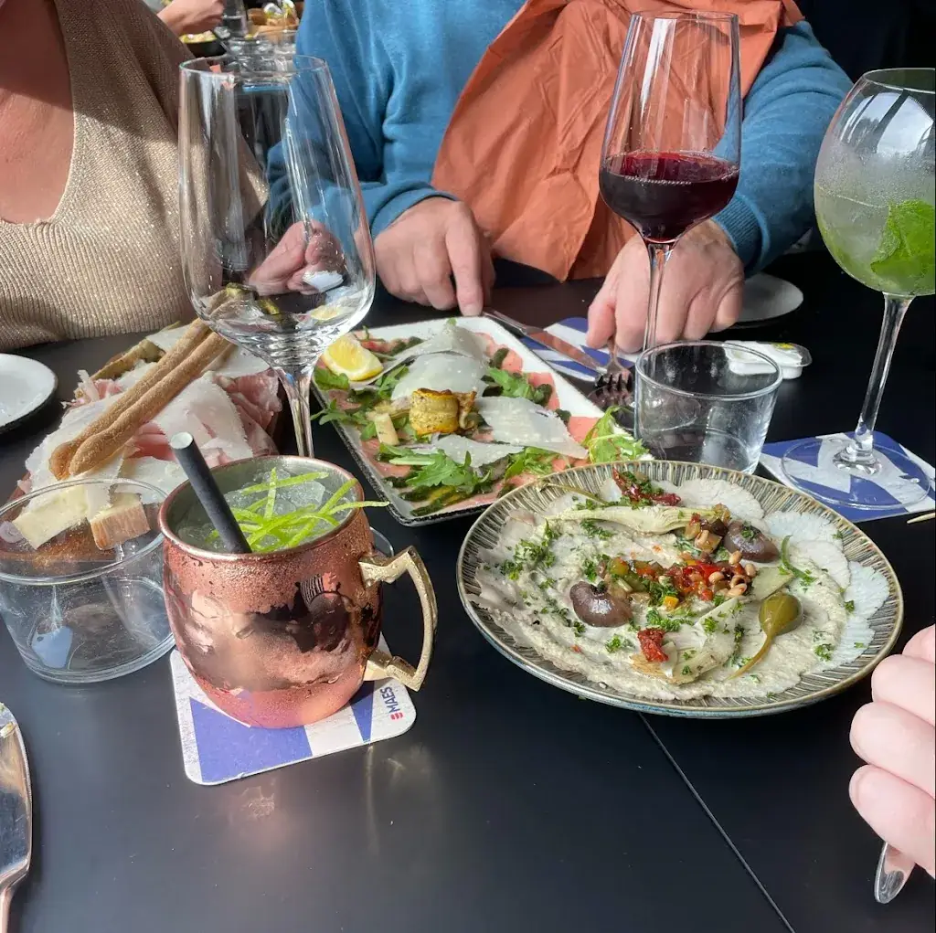 Zoé Masillon_Barabas_Huy_review