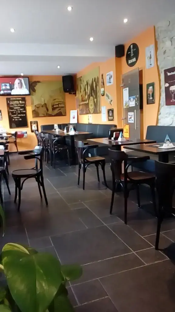 Taverne-Brasserie 'L'Elysee Beaufort'_Huy_slider_image_2