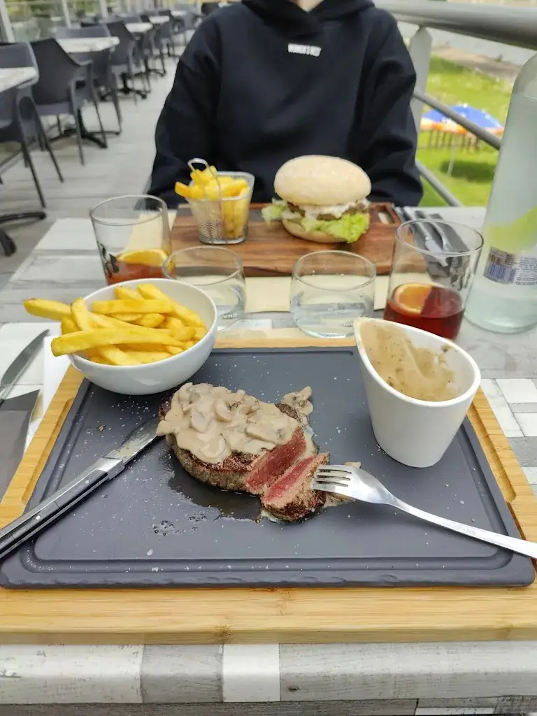 Tms G_L'Atmosphère_Huy_review