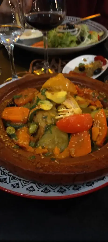 Habib El Maaza Gomez_Fleurs d'oranger_Mons_review