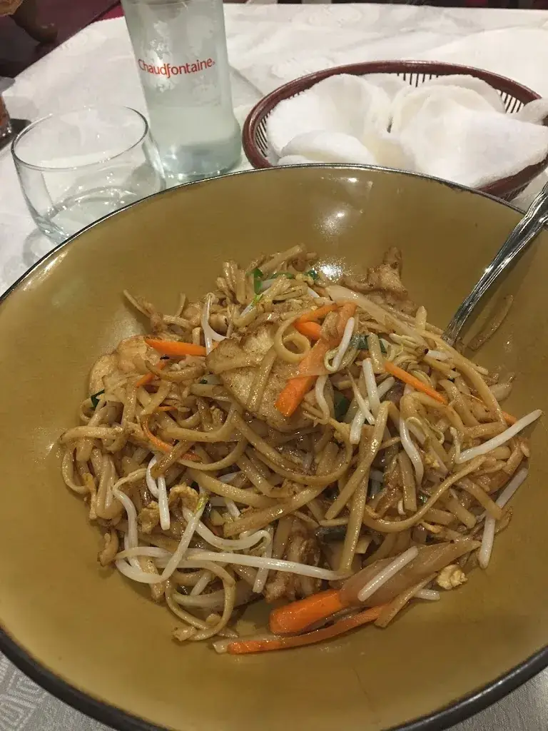 Ted Z._China Town_Jurbise_avis