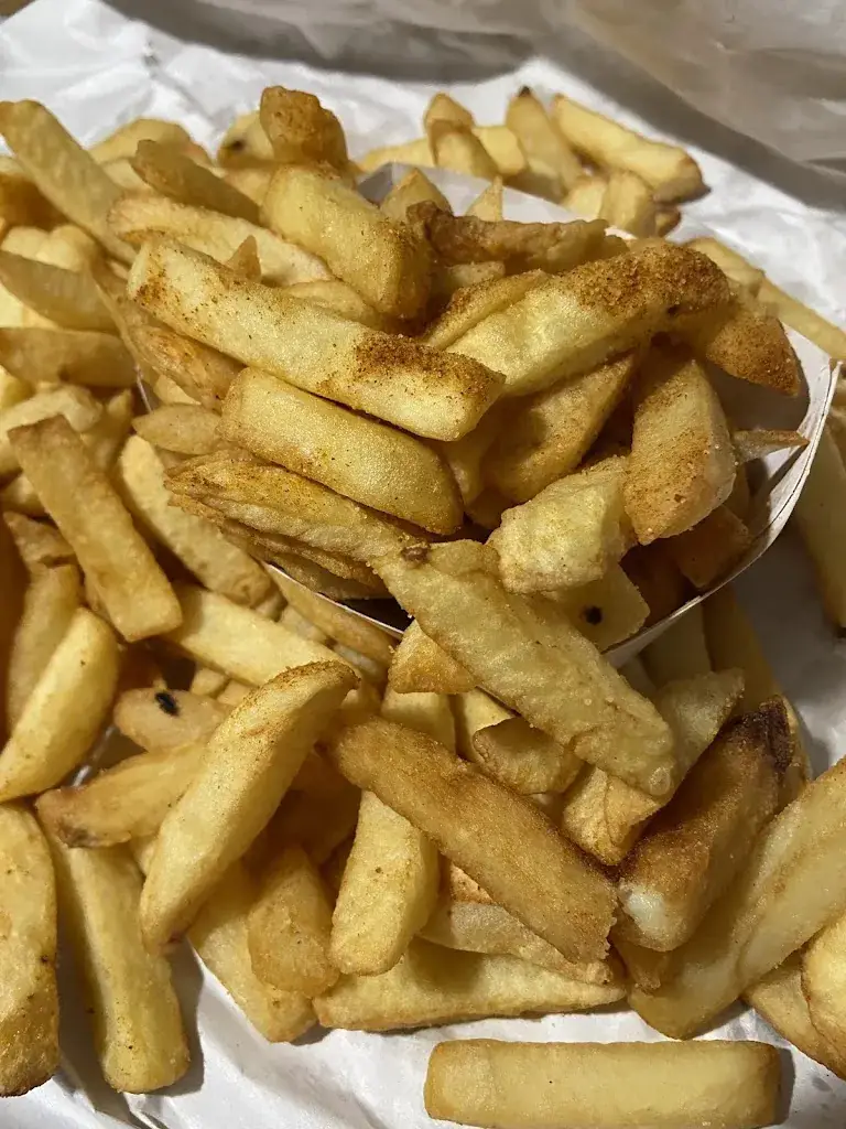 Manon Gsln_Chez Flo_Jurbise_review