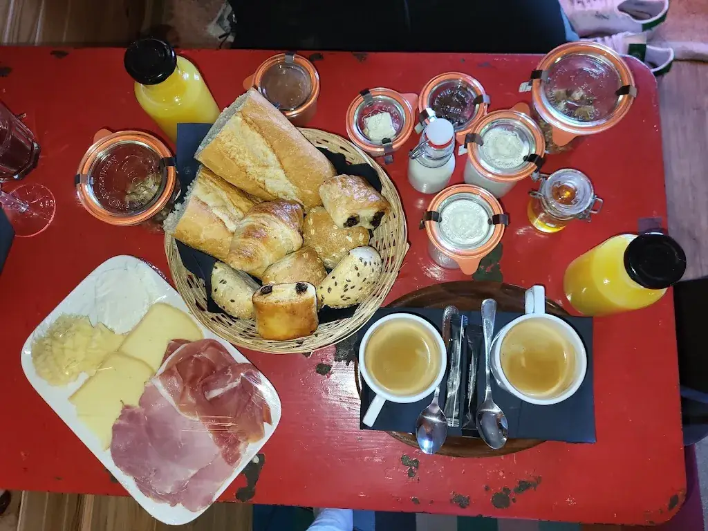 Menu_The Swiss Chalet_Jalhay_image_9