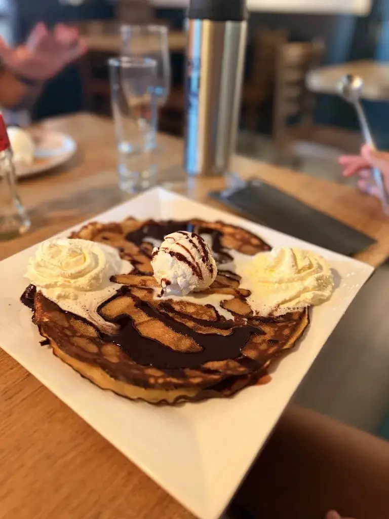 Carlos Capitillo_Au Vieux Sart_Jalhay_review