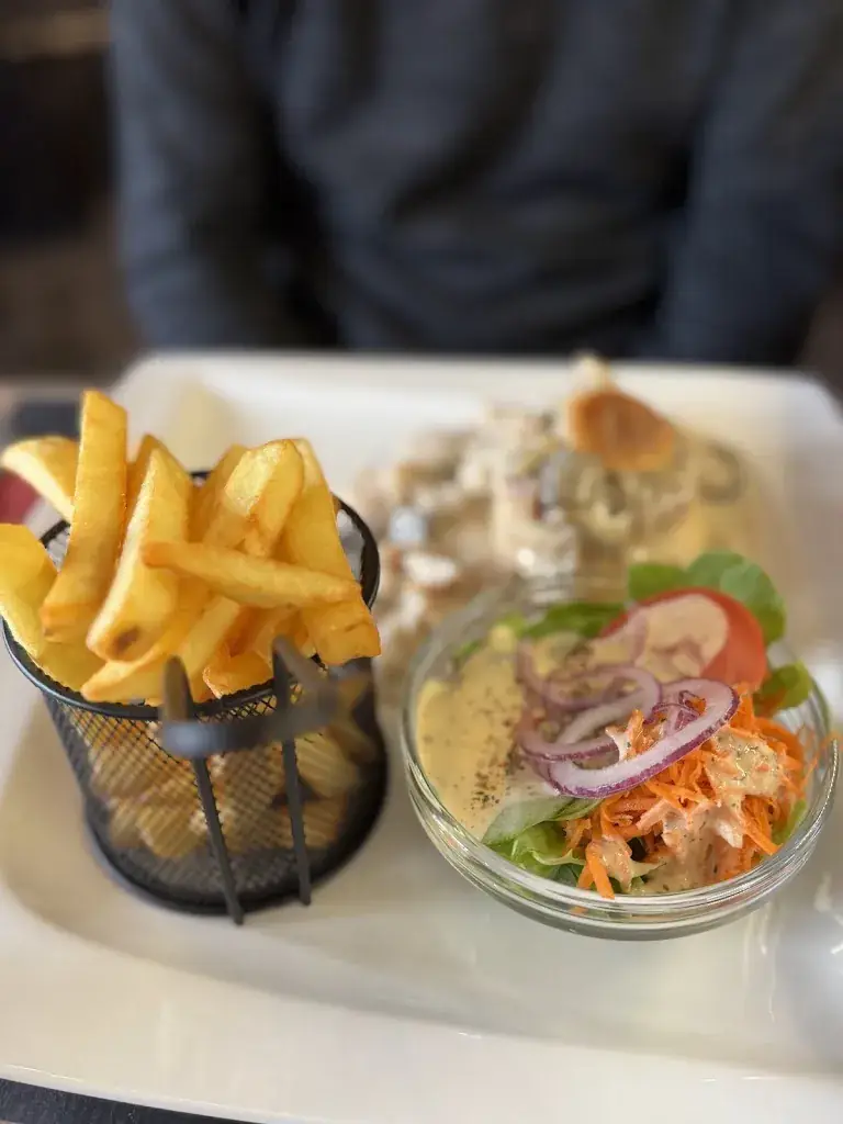 Delphine SWERTS_ABC Café / Librairie-café avec petite restauration_Jalhay_review