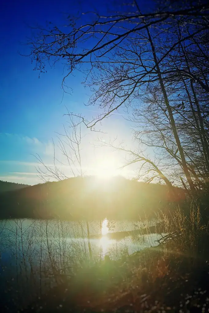 Jean Hu_Lake Gileppe_Jalhay_reseña