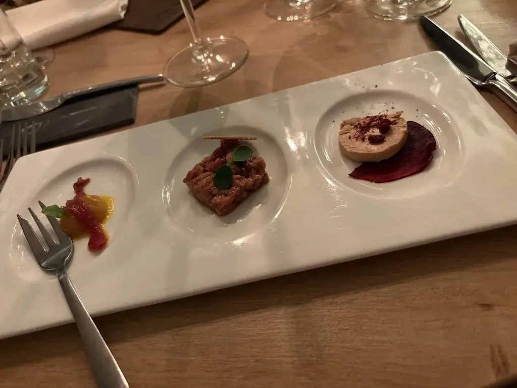 Josiane .D_Toofy's_Theux_review