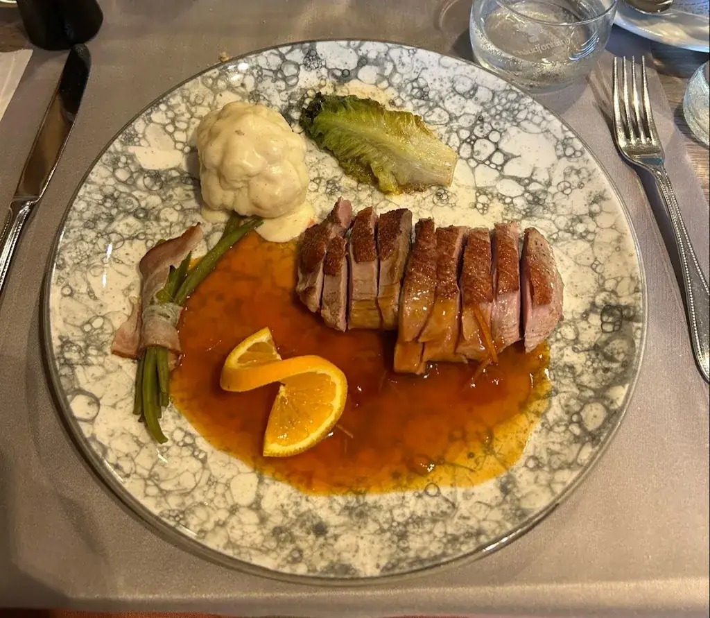 Alt Keris_Kelmis_slider_image_2