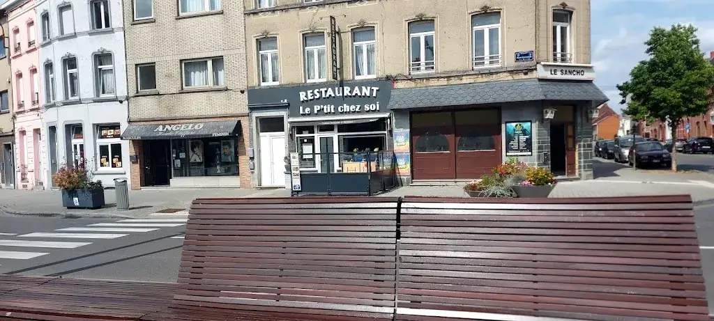 Le P’tit Chez soi restaurante en Louvière