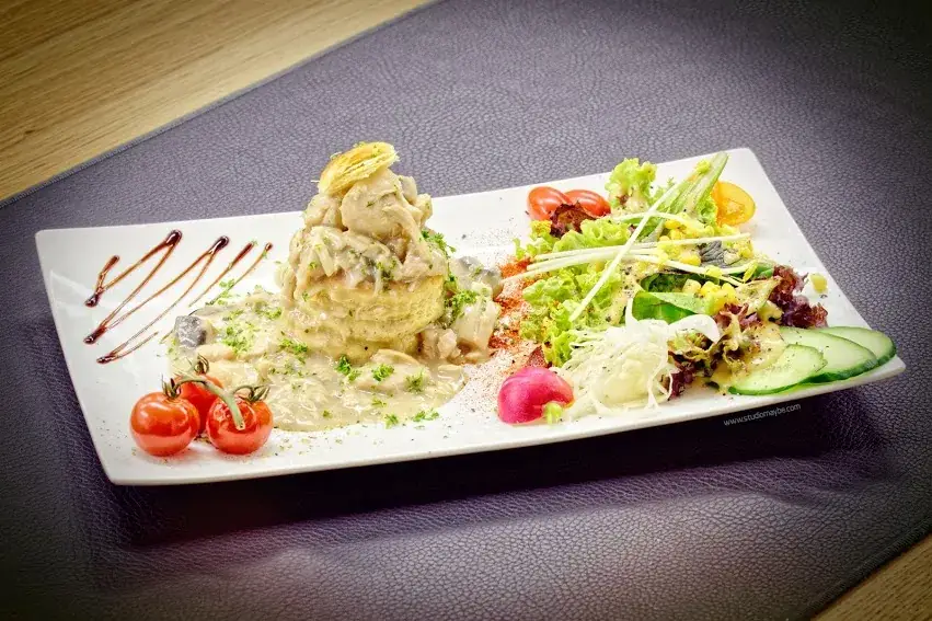 Signé Jeanne_Roche-en-Ardenne_slider_image_3