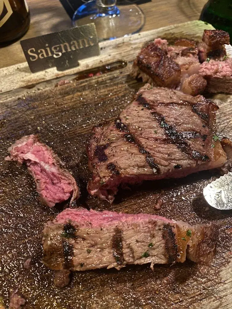 Helio Kohan_Jeanne & Nous_Roche-en-Ardenne_review