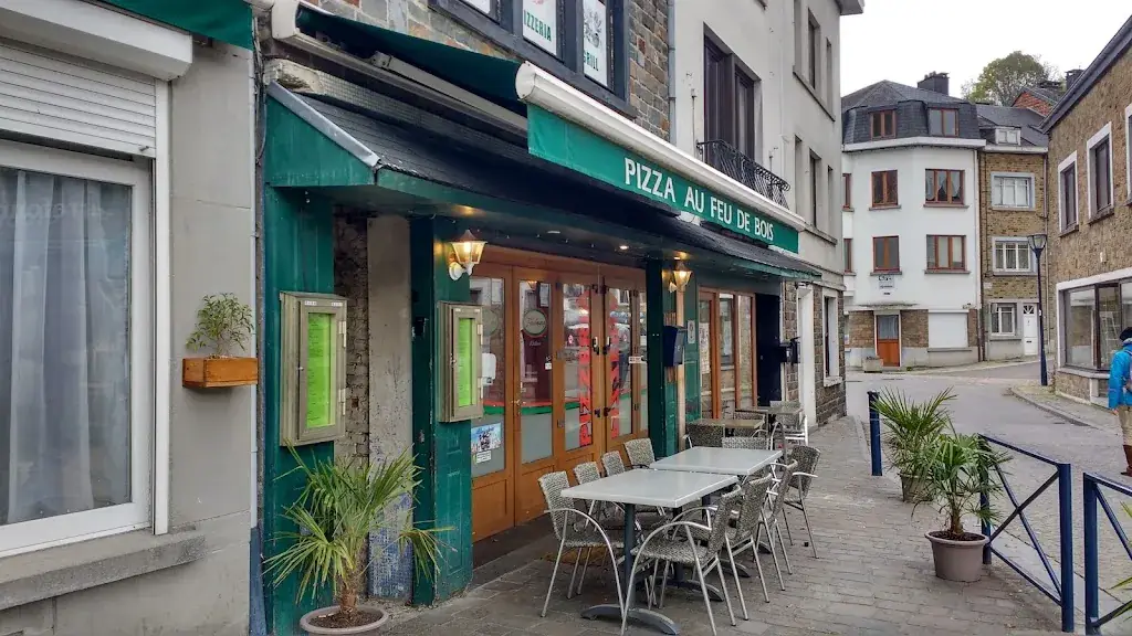 Pizzeria Super Mario restaurant in Roche-en-Ardenne