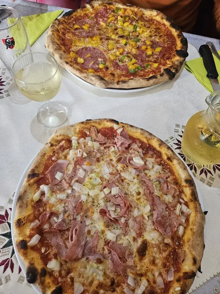 Pizzeria Super Mario_Roche-en-Ardenne_slider_image_2