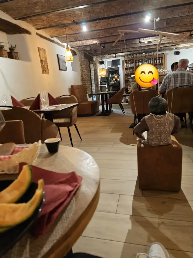 Ariane Beggi_Le Moulin de la Dîme_Libin_review