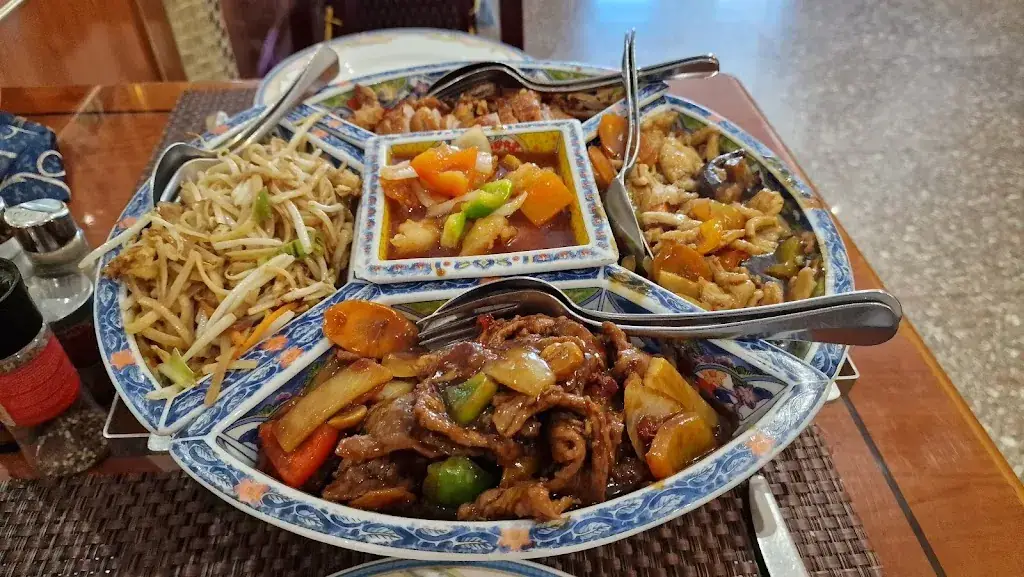 La Cite de Pékin_Lessines_slider_image_3