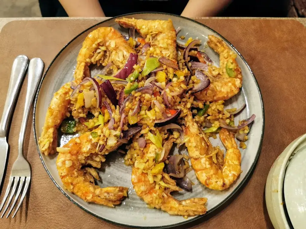 Mdn93_Sweet Home_Limbourg_review