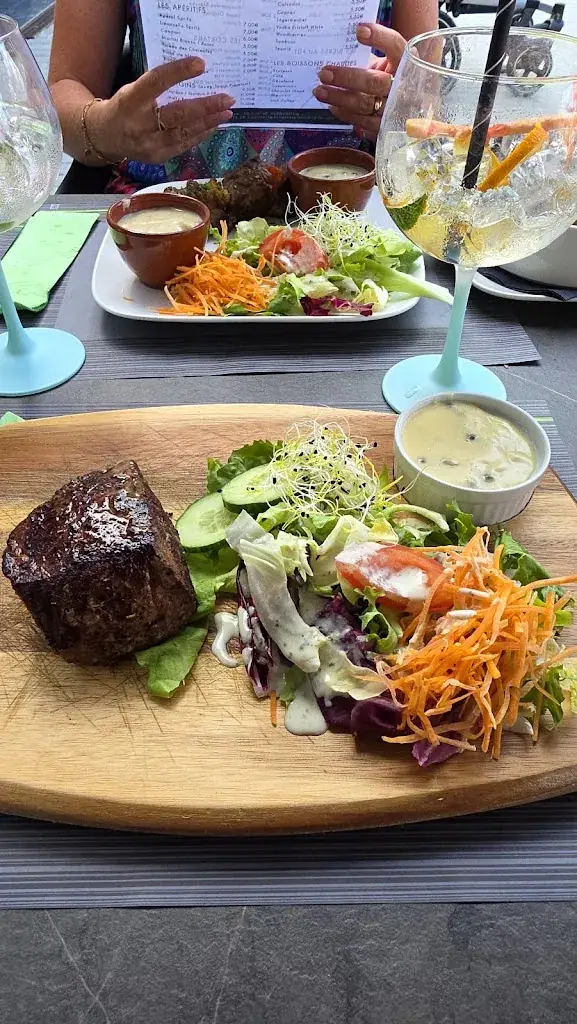 L'entre-Potes_Lontzen_slider_image_3