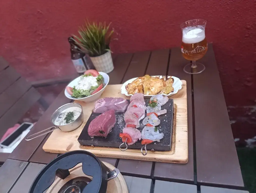 Mauricio Zuñiga_La Roussette de Savoie_Liège_review