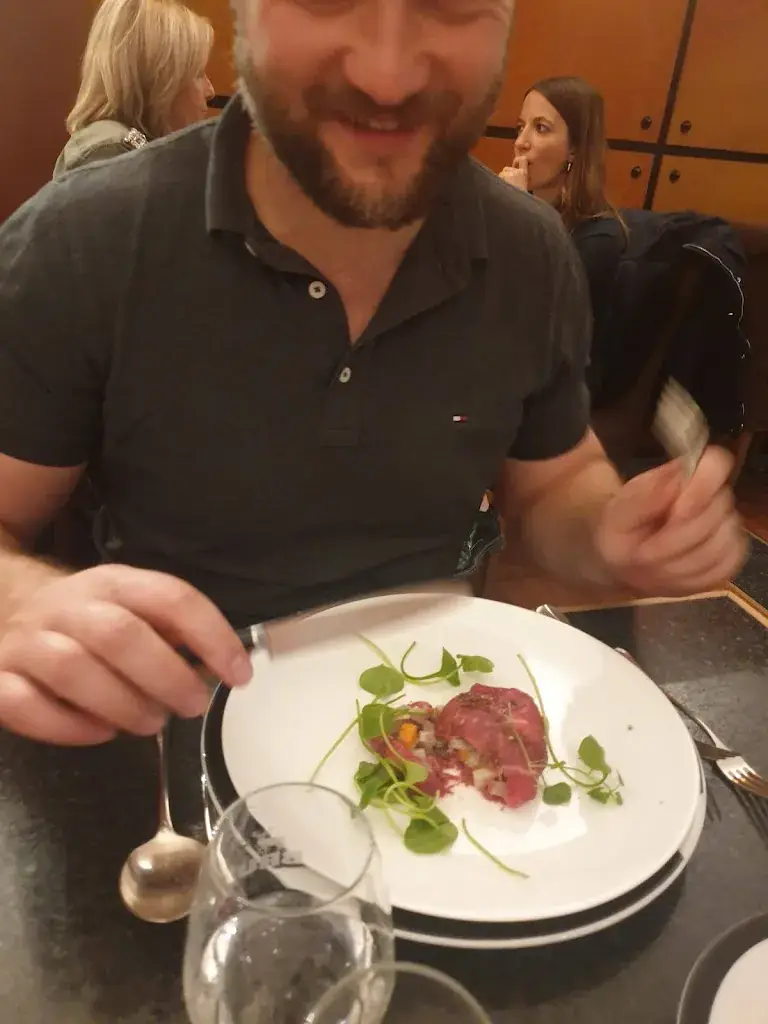 Superphysiofit Physiotherapy services_ENOTECA_Liège_Bewertung