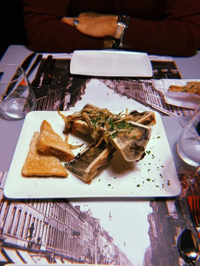 Nadine Riachi_Maison Leblanc _Liège_review