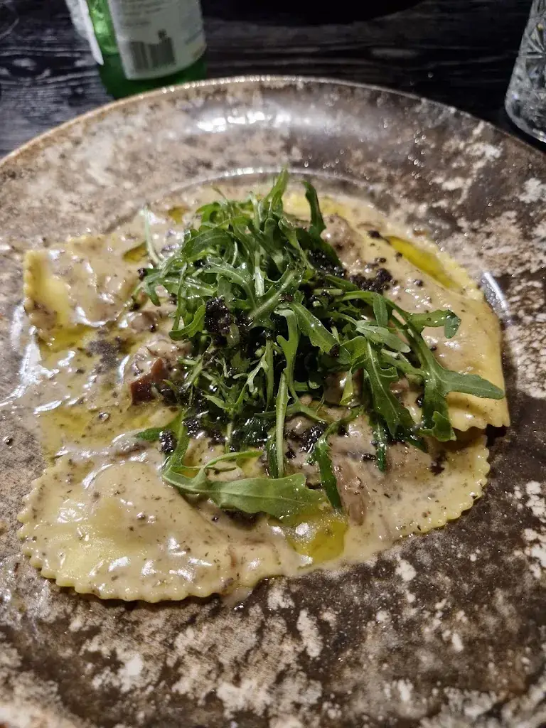 Gamze Demirhan_Le Patton_Manhay_reseña