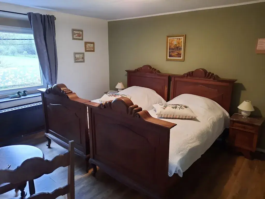 Hotel - Restaurant Les Sources Restaurant in Manhay