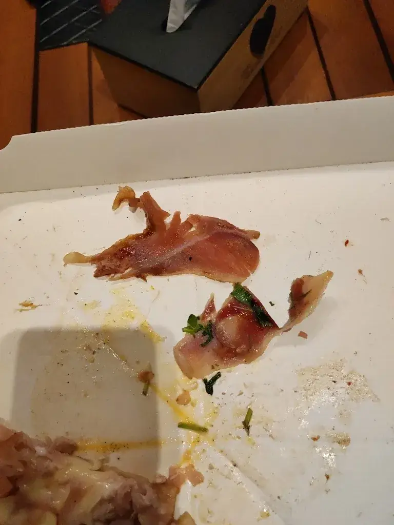 Vicky Dupont_Leo Fratelli's Pizzeria - Lobbes_Lobbes_Bewertung