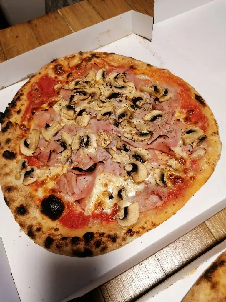 Pascal Pecho_Leo Fratelli's Pizzeria - Lobbes_Lobbes_Bewertung