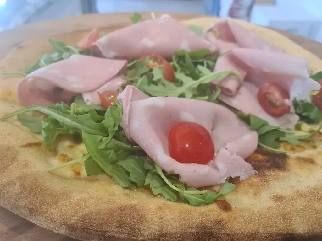 Leo Fratelli's Pizzeria - Lobbes_Lobbes_slider_image_3