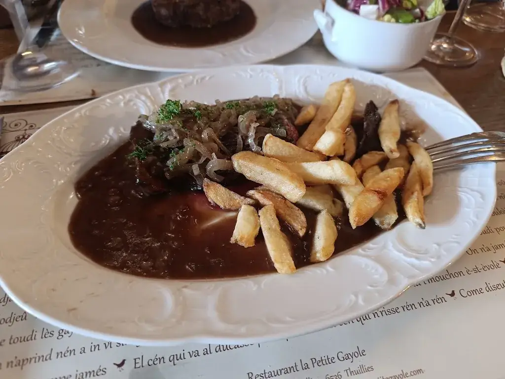 La Petite GAYOLE_Thuin_slider_image_2