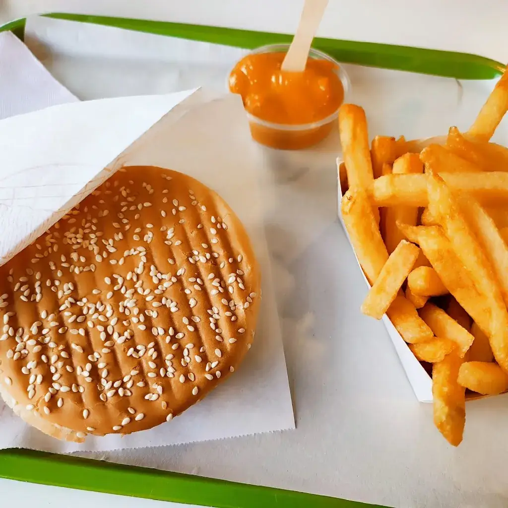 Snack Friterie Lobbes_Lobbes_slider_image_2