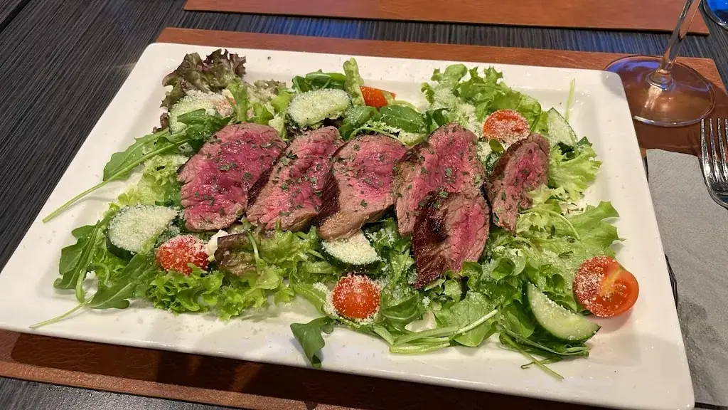 Sam Newey_À Mont Resto_Malmedy_Bewertung