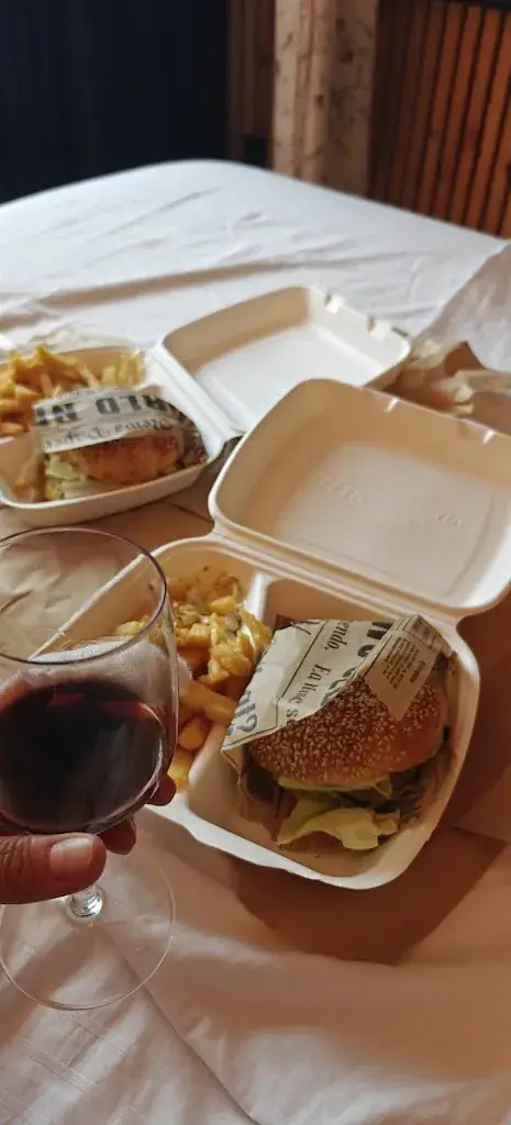 Tieneke Bogaert_Chez kako Burger Bio Local_Malmedy_review