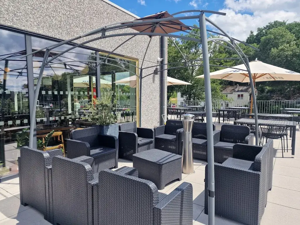 La Cité Impériale ye-hôtel et resto Restaurant in Mettet