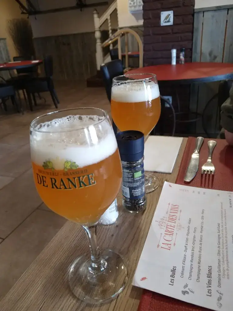 Mark Hancock_La Pelle Des Sens_Mouscron_review