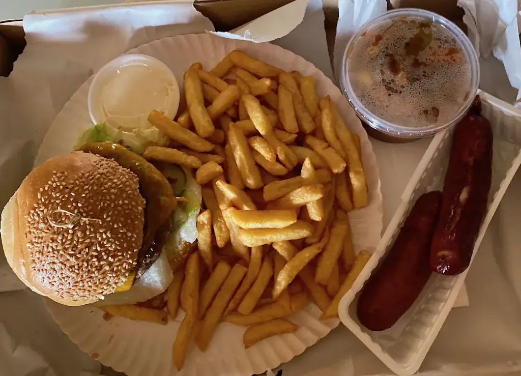 Catherine G_La pause sandwich - frites_Musson_review