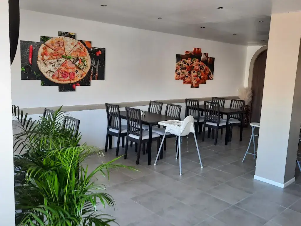 Nonna Pizza Restaurant in Musson