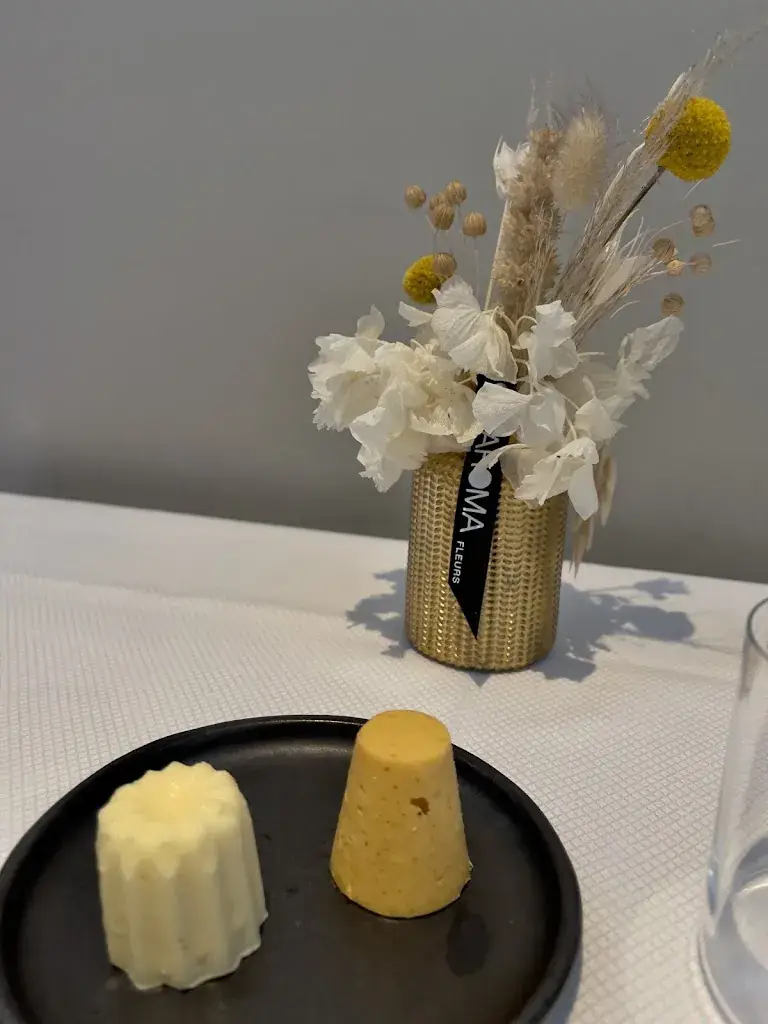 Suiram Travel_Attablez Vous_Namur_review