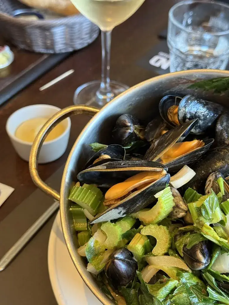 Jayne Caldwell_Brasserie François_Namur_review