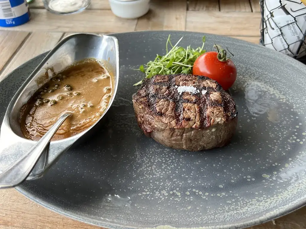 Rolf Hecken_La Brasserie du Quai_Namur_review