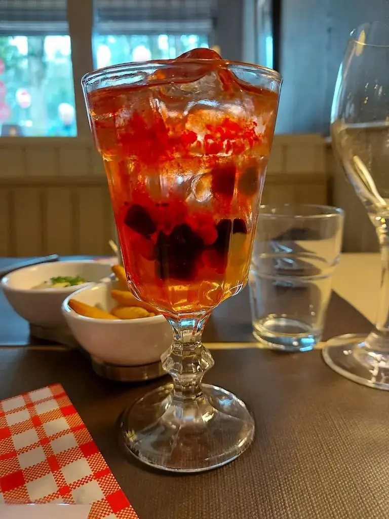 Alyona S_Le Barathym_Nassogne_review